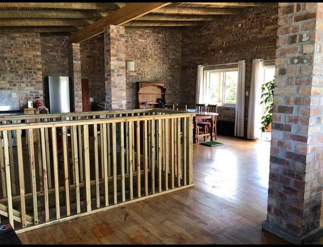 4 BEDROOM HOUSE FOR SALE IN KLEINBAAI